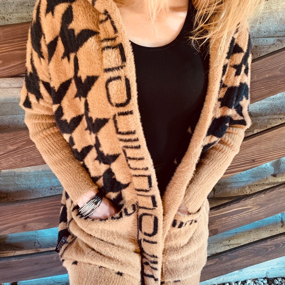 Alpaca 🦙 sweater ❣️